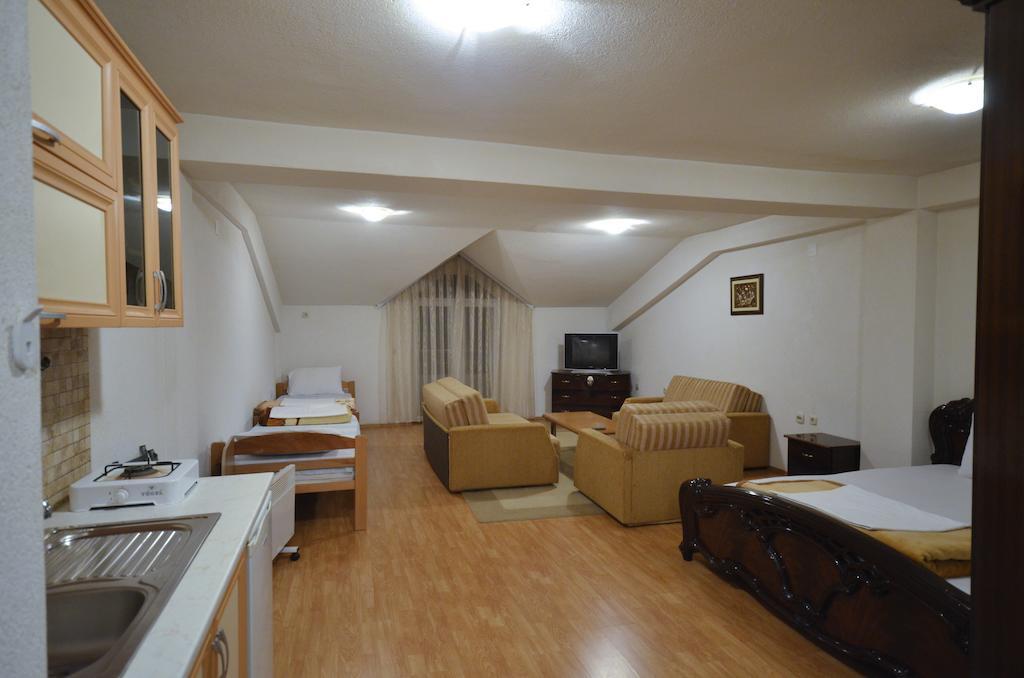 Hotel Venecia Apartments Struga Rom bilde